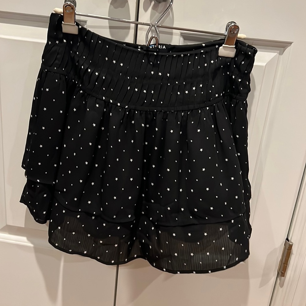 Storia star skirt.